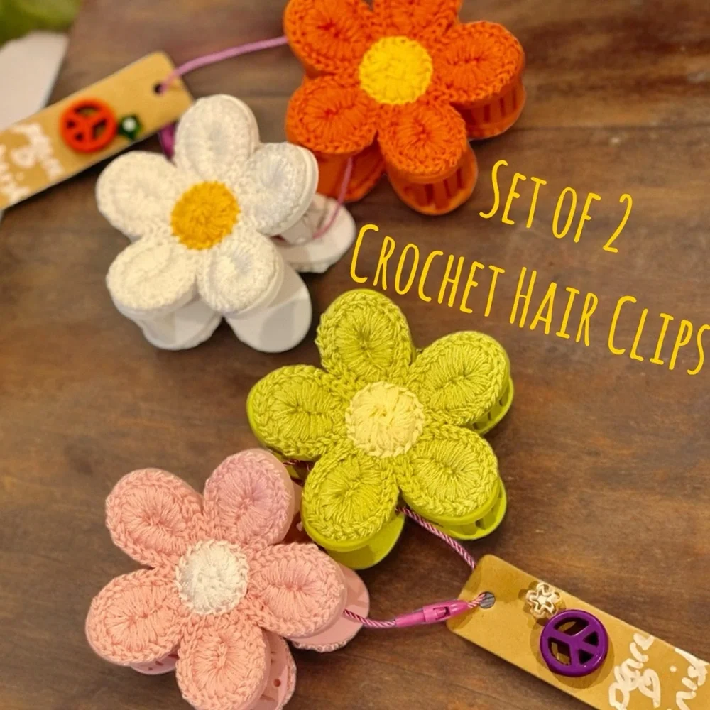 🌸Crocheted Boho Daisy Jaw Clips/2
